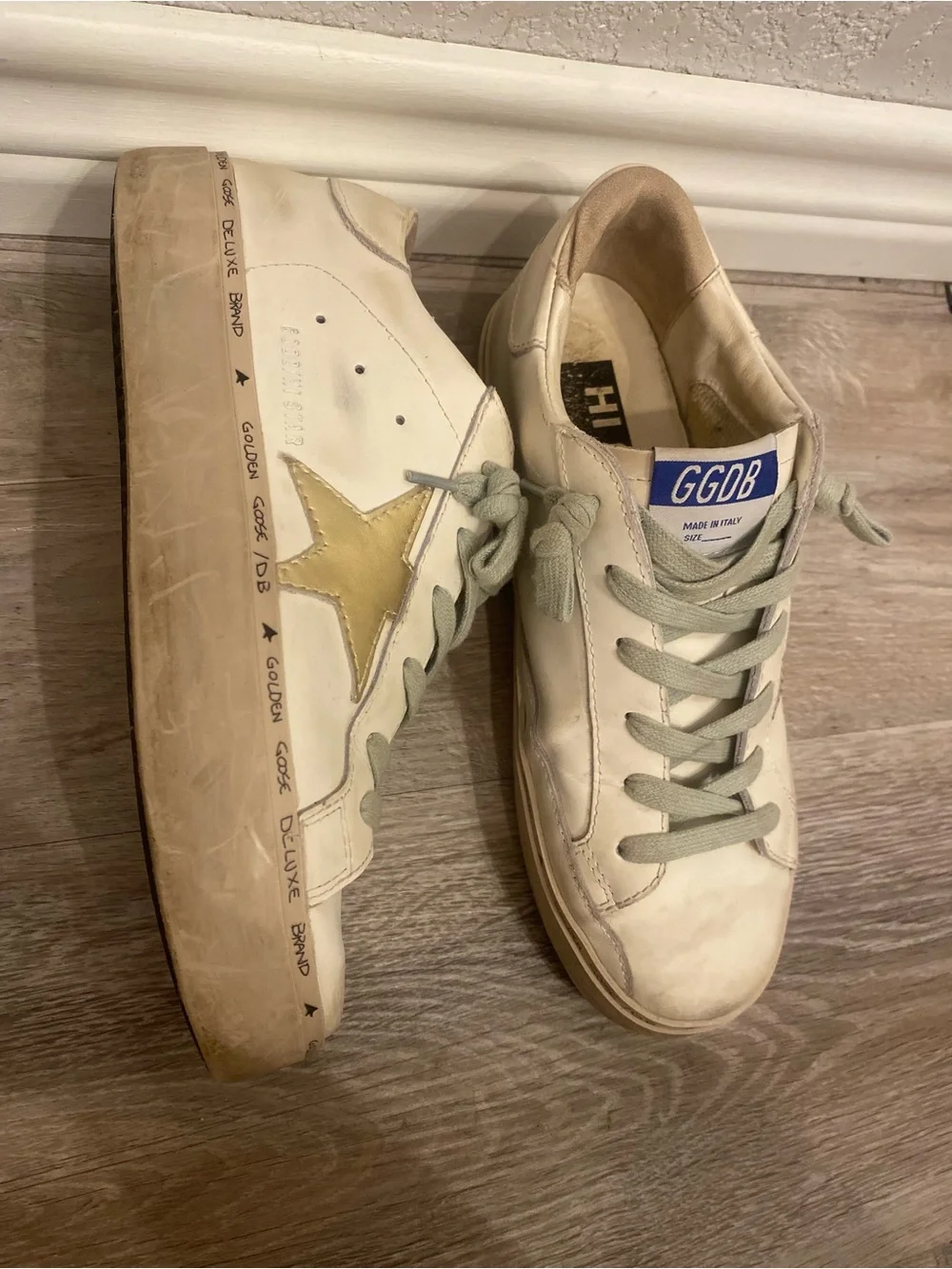 White Distressed Star Sneakers Gold Metallic EU 39 Inspired Style